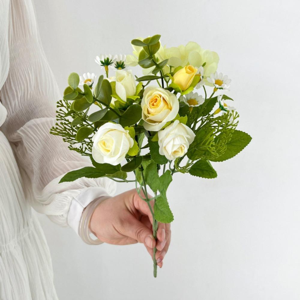 

Вазы для роз Декоративные Искусственные цветы Имитация шелка Букет роз Подарки Искусственные цветы Для ваз жёлтый