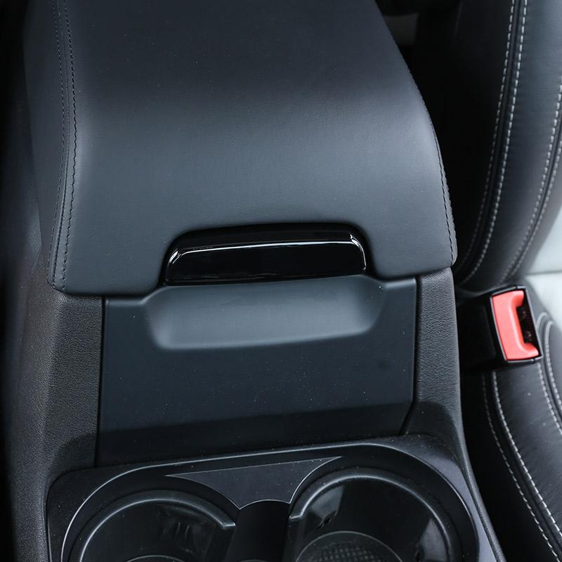Car styling ABS Black Car Armrest Box Cover Switch Sticker For Land Rover Discovery 3 Discovery 4 LR3 LR4 04-16 Car Accessories