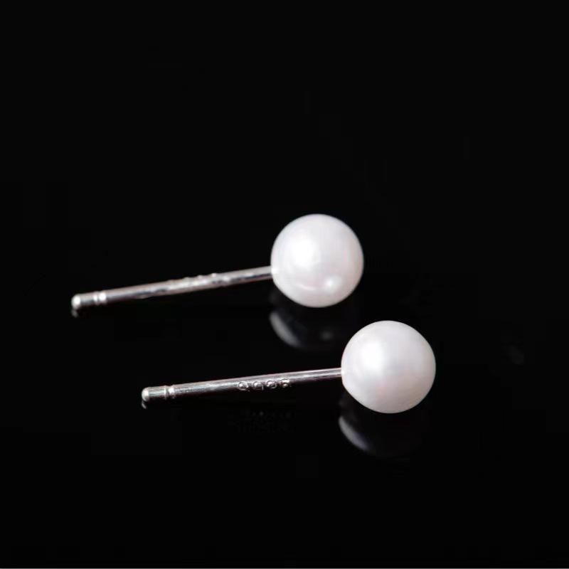 

Серьги-пусеты Любовь из серебра 925 пробы - Модные 2023, Элегантные, Простые Женские Высококлассные Аксессуары для Ушей