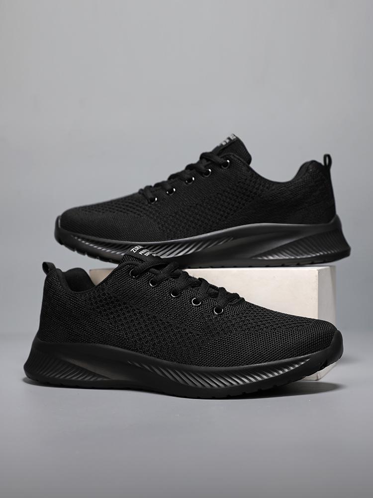 Lightweight Sport Walking Sneakers Men High Quality Athletic Running Shoes For Men Breathable Comfortable Casual Sneakers Male