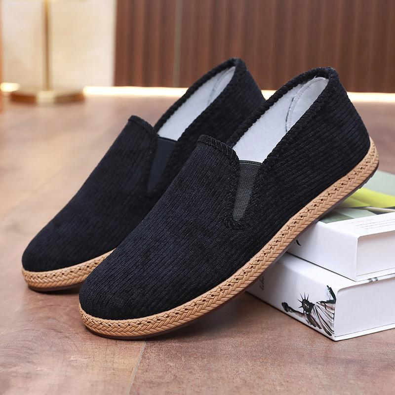 New cloth shoes men's comfortable and lightweight corduroy medium and old shoes retro one-pedal dad shoes