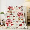 Erdbeer-Shortcake Mikrofaserdecke King Size Designer-Kuscheldecke für Sofa Luxuriöse Heimtextilien Decken für Erwachsene Knie