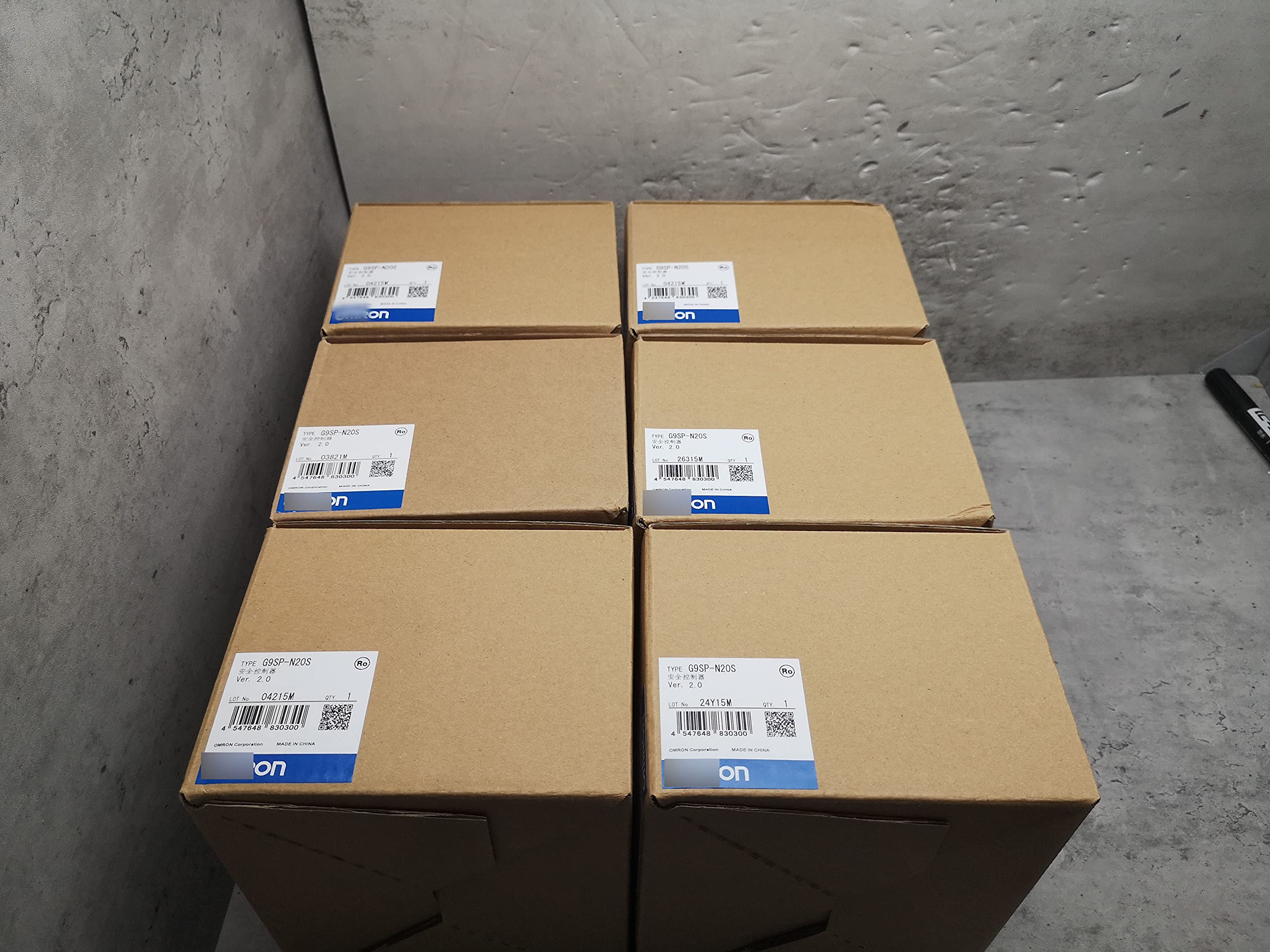 

1 шт. ПЛК контроллер безопасности Новый в коробке G9SP-N20S