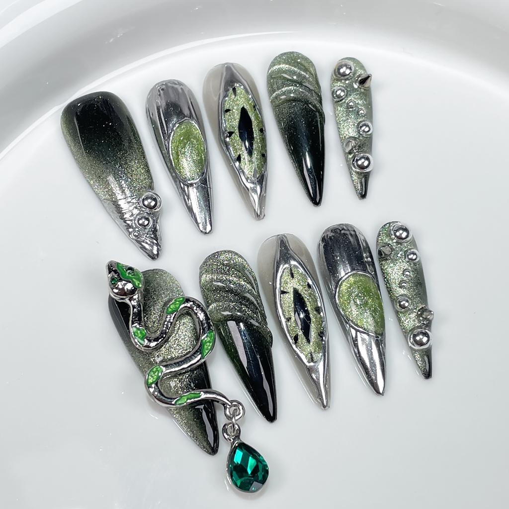 Red Handmade Stiletto Press On Nails With Snake Rose Rhinestones 10 Pcs Full Cover Artificial Tips With Tools