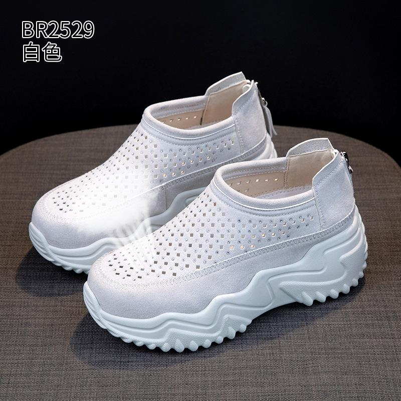 Thick-soled Heightened Hollow Hole Shoes, New Summer Lightweight, Comfortable and Breathable Hole Hole Dad Shoes