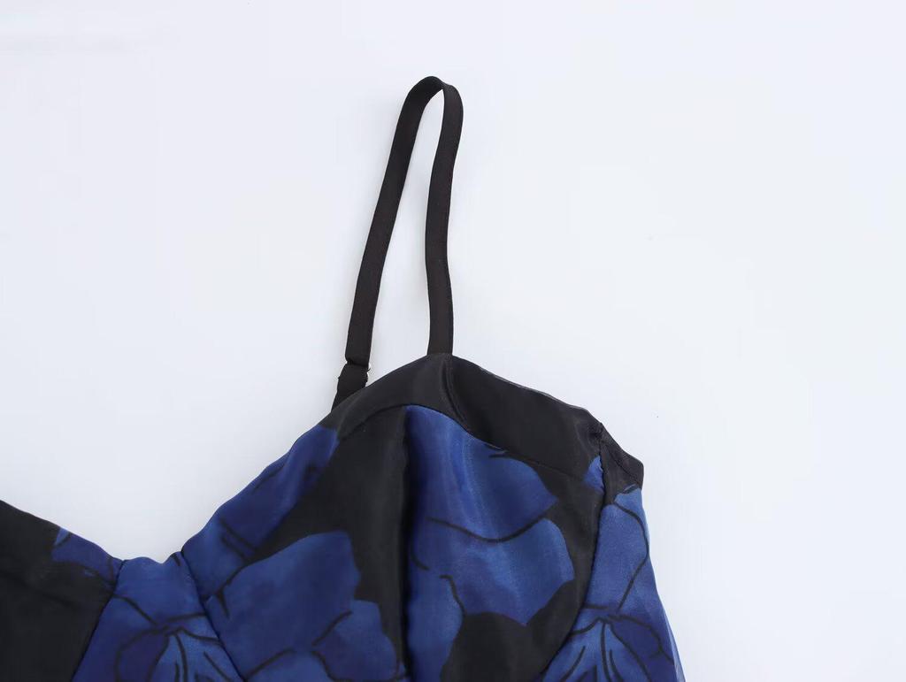 2025 Spring Women's European & American Style Waist-Slimming Spaghetti Strap Dress