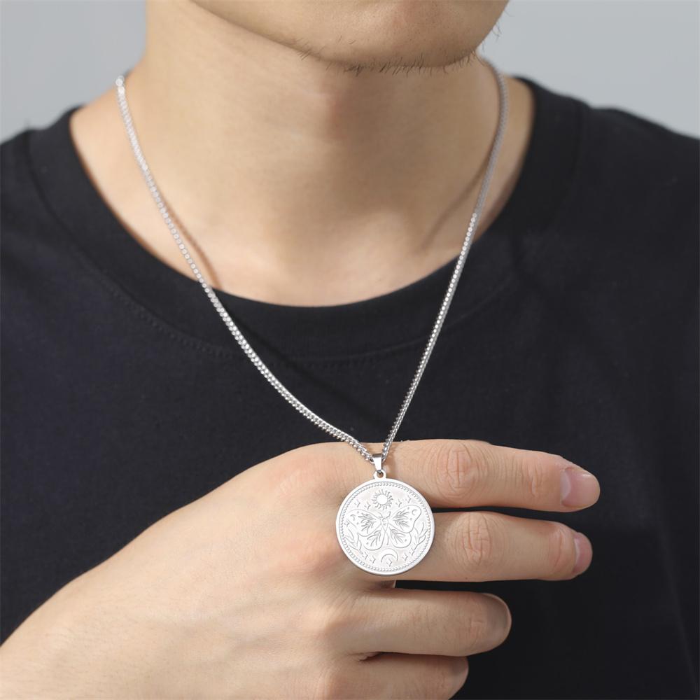 Witchcraft Butterfly Monn Sun Round Necklace Vintage Stainless Steel Luna Moth Pendant Necklace Fashion Birthday Jewelry