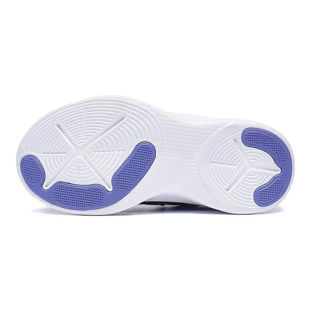 Li Ning Kids Ling Yue 3.5 Comfortable Shock Absorbing Durable Low Top Running Shoes Kids running shoes Black YKNT090-1