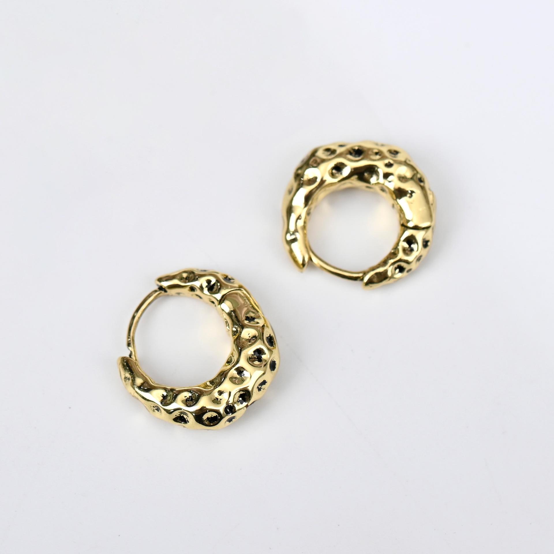 

Французские минималистичные роскошные серьги-капли 2025 новый стиль - металлические высококлассные профессиональные и уникальные женские серьги