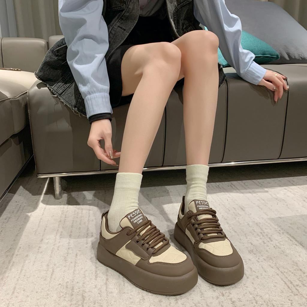 Fashion Women Casual Shoes 2024 New Design Women's Vulcanized Shoes Retro Sports Shoes Fashion Chunky Sneakers Female