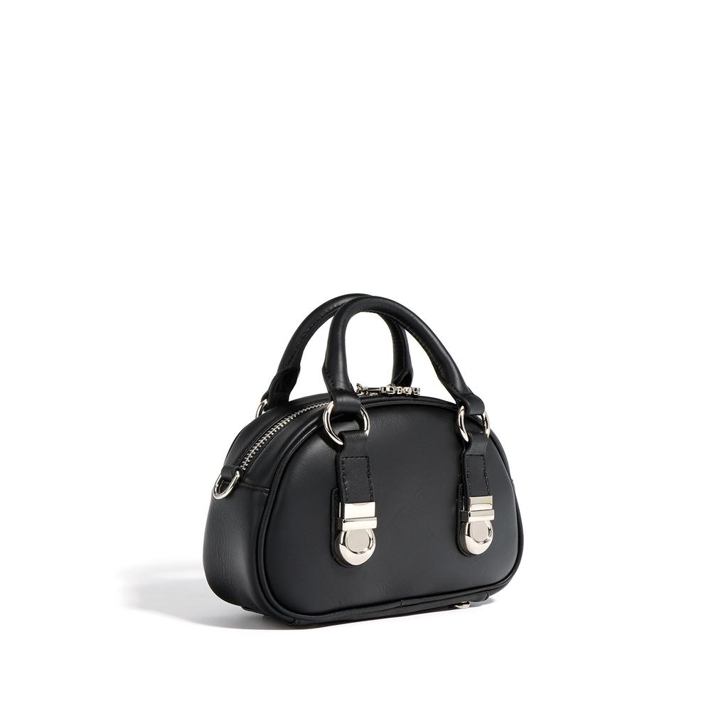 The Leather Steamed Bun Bag with A High-end Locking Bowling Bag and A Retro Single-shoulder Crossbody Mini Handbag
