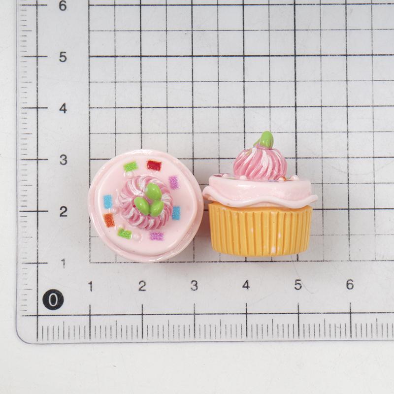 10/100Pcs Kawaii 3D Miniatures Bread Cookies Cake Flatback Resin Cabochon Dollhouse Decoration Diy Embellishments Craft Keychain