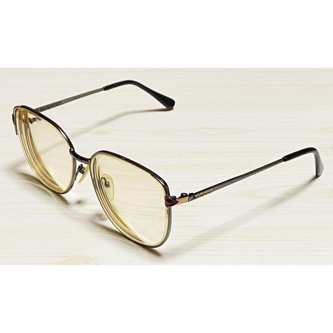 Used GIVENCHY glasses No.319