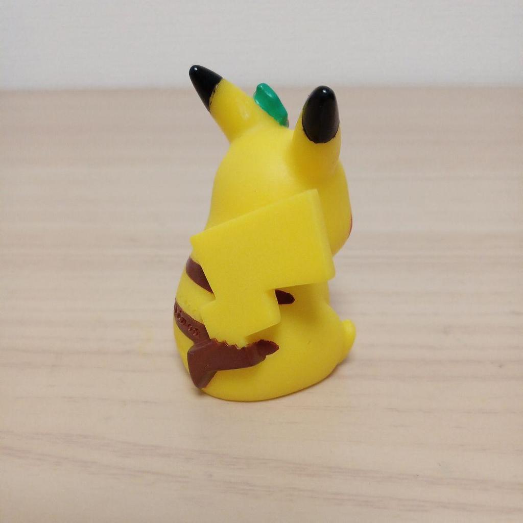 [USED] Pokemon Kids Finger Puppet Pikachu Christmas Special Not for Sale