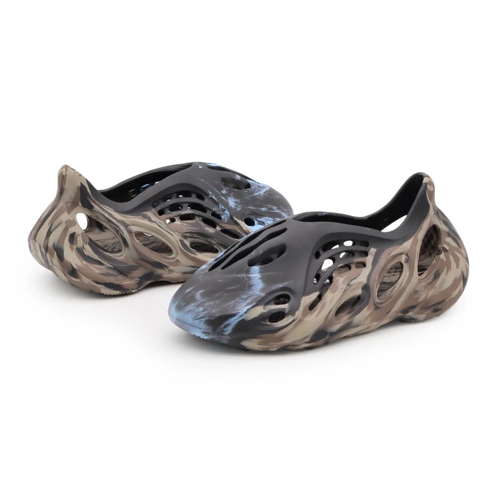 ID4126 adidas Yeezy Foam Runner MX Cinder (Masculino)