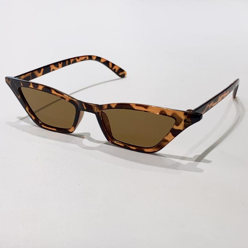 New Vintage Triangle Cat-Eye Sunglasses For Women High-End Trendy Hipster Girl Beach Glasses Outdoor Travel Camping Eyewear