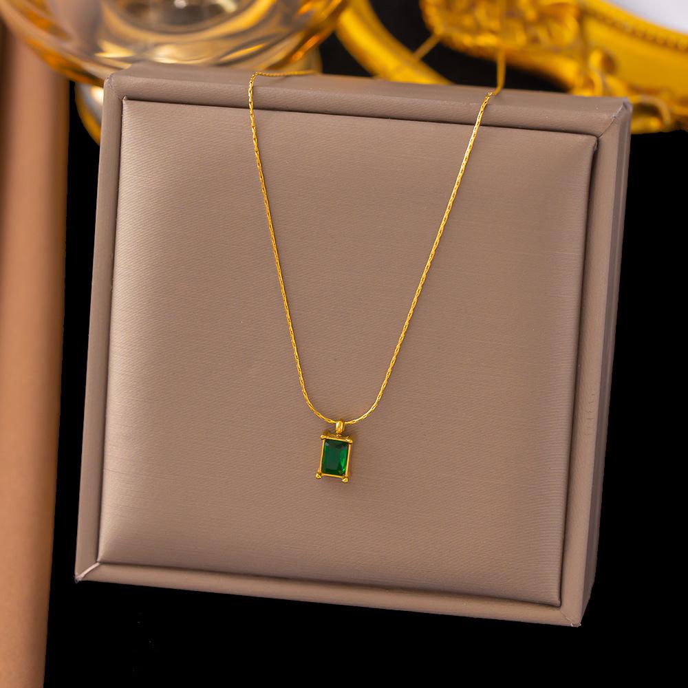 Stainless Steel Necklace with Green Zircon Pendant, Light Luxury Fashion Clavicle Chain