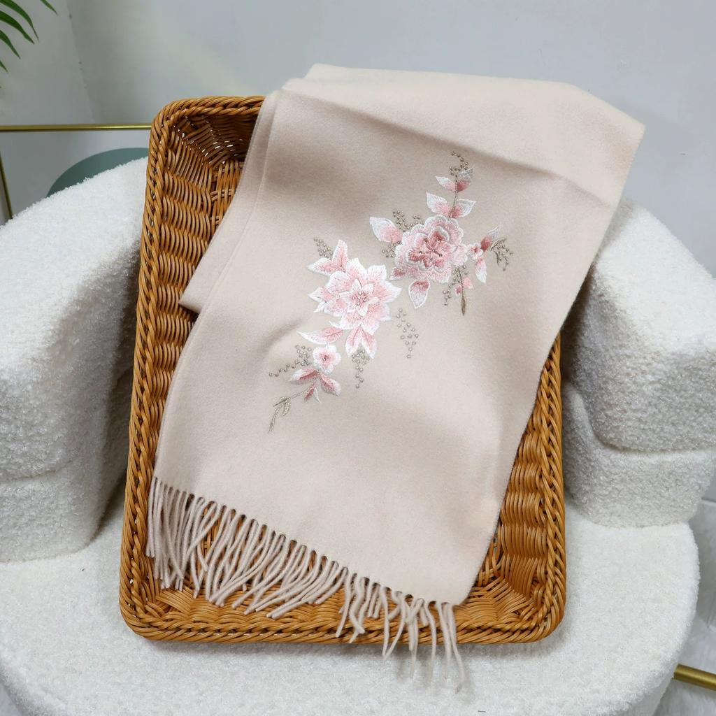 New Year's Embroidered Wool Scarf for Autumn and Winter Thickened Warm Scarf With Tassel