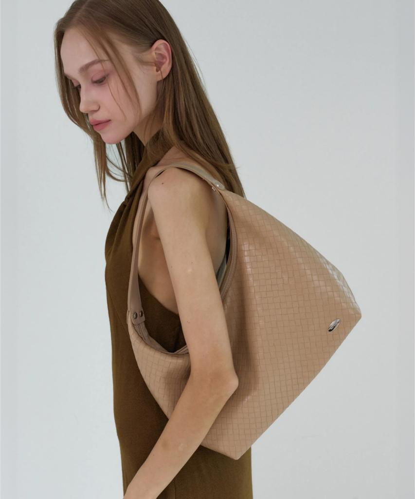 Gocce Flow Weaving Hobo Bag Gm167K