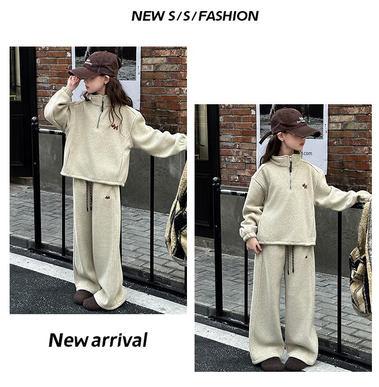 New 2025 Fashion: Girls' Thickened Fleece Lined Sweatshirt Two-Piece Set for Autumn and Winter