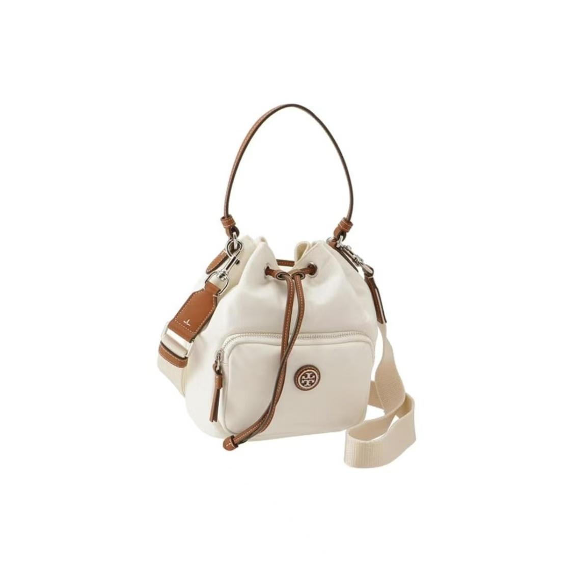 

Tory Burch Virginia Series Metal Double T Logo Detachable Shoulder Strap Drawstring Nylon Bucket Bag Women Bags White 134652-100 Basic Set (Bag+Dust Bag)