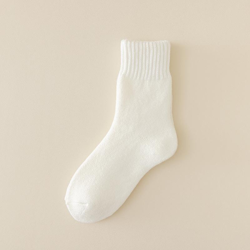

Female Autumn and Winter Add Velvet To Keep Warm Moon Son Sleep Floor Tube Socks 1 pair