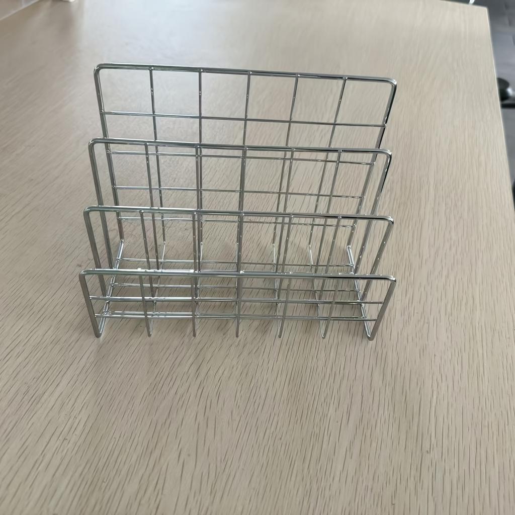 Nordic‑Style 3‑Tier Metal Silver Bookshelf with Storage Baskets, 10‑Grid Desktop Organizer for Books & Magazines