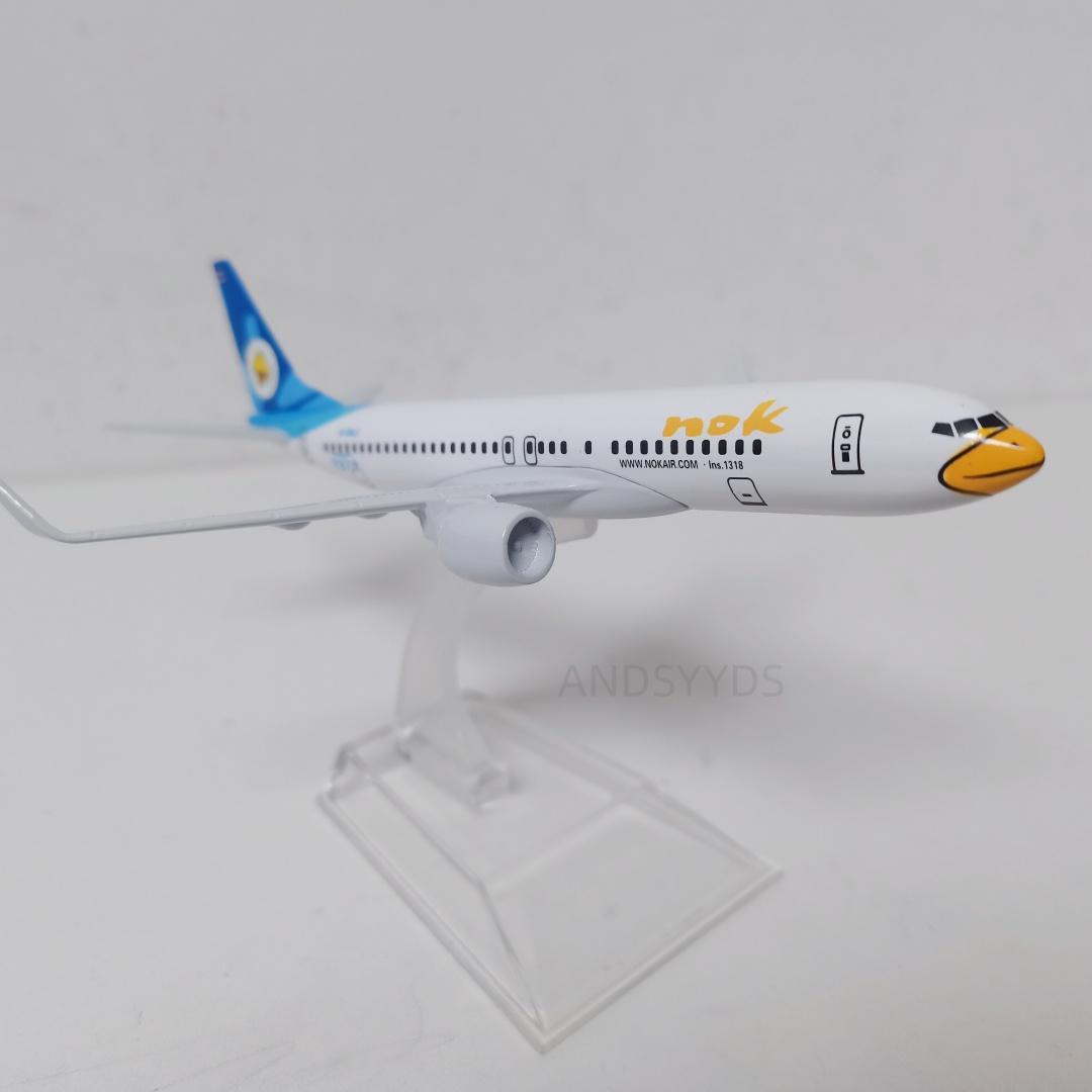 Aircraft Metal 16cm B737 nok Airways White Bird Model 1/400 Scale Airplane Diecast Alloy Plane Model Desktop decor