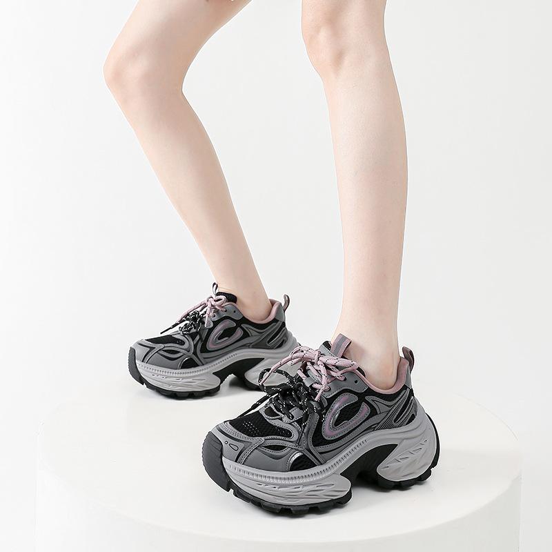 2025 spring color matching thick-soled dad shoes women's new breathable sports shoes heightened soft-soled non-slip casual shoes women's shoes