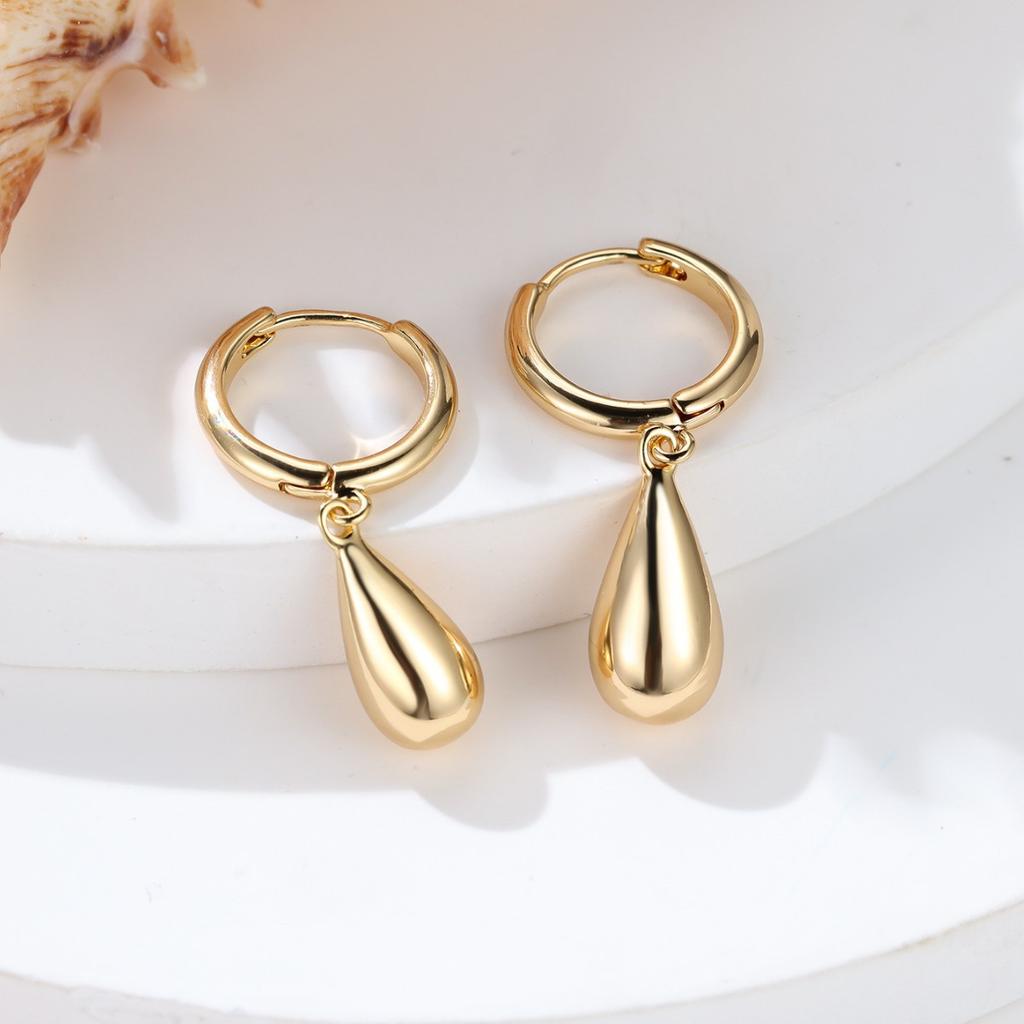 Original Niche Design Cool and Aloof Style Round Water Droplet Smooth Ear Buckle Earrings Simple and Personalized