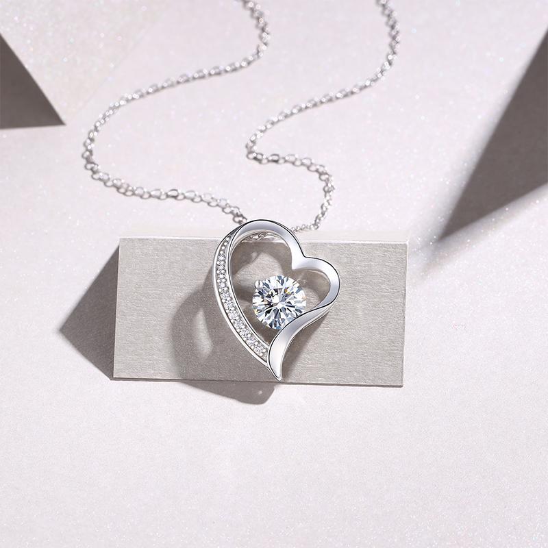 Elegant Heart Double Halo Pendant 925 Sterling Silver Premium Moissanite Crown Design Bridal Fashion Jewelry for Women