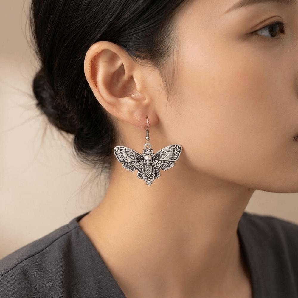 Zinc Zinc Alloy Gothic Earrings Lightweight Halloween Dangle Earrings Spooky Skull Moth Drop Earrings Party