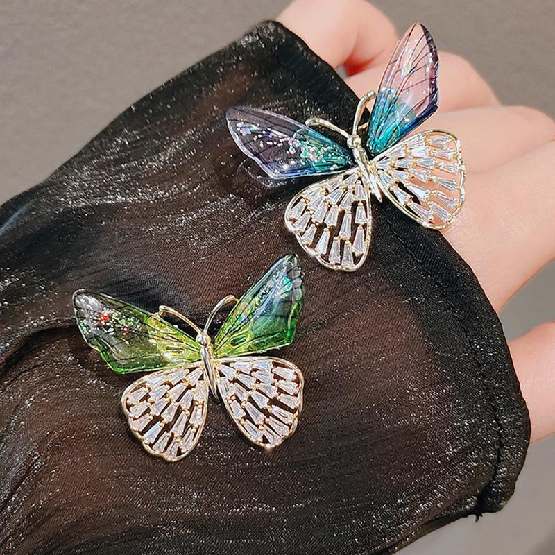 Simple Butterfly Brooch High-end Elegant and Feminine Niche Design Pin Suit