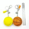 Llavero Creativo de Pelota Deportiva de PVC Colgante de Fútbol y Baloncesto Joyería de Goma Blanda Encanto para Mochila Pequeño Regalo