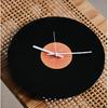 Reloj de pared de vinilo con diseño de puesta de sol, reloj retro de alta gama con soporte