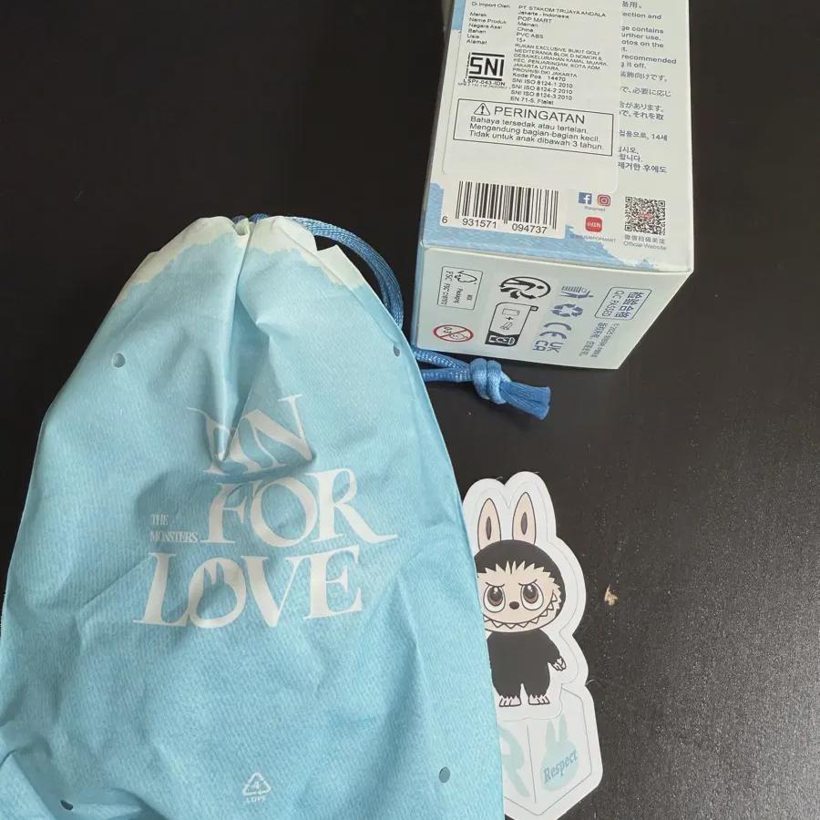 

Popmart The Monsters For Love Doll Labubu