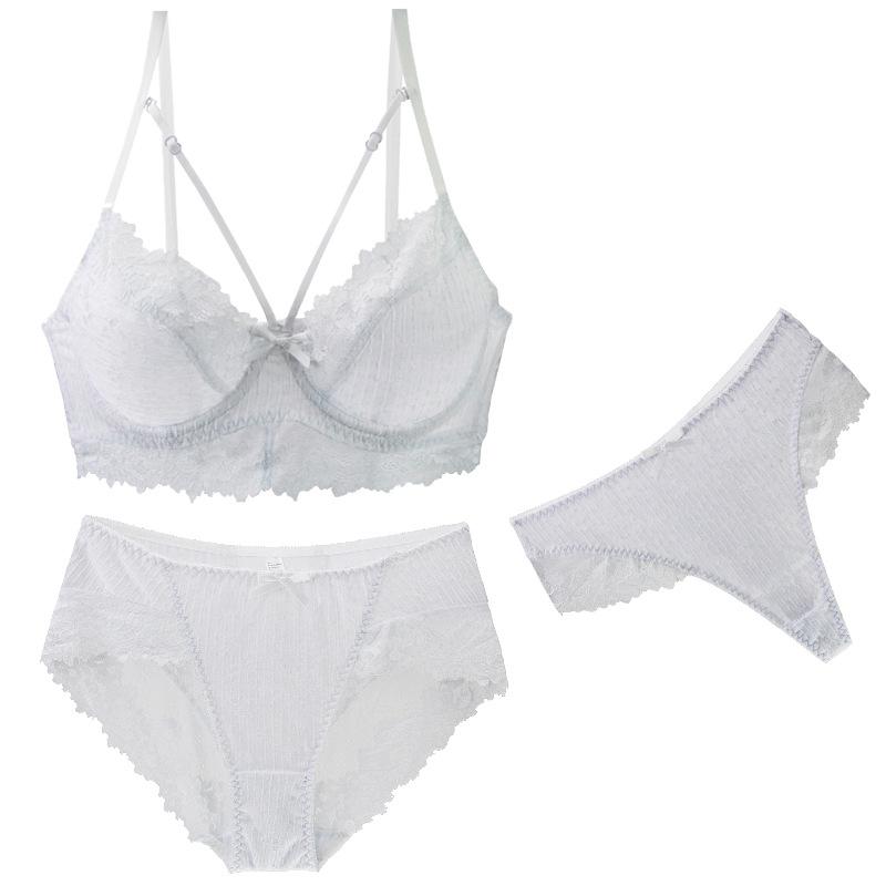 Plus Size Sexy Lingerie Three-Piece Set Lace Trim Breathable Ultra-Thin Bra Set Push-Up and Shaping Bra Skin-Friendly and Comfortable Panties