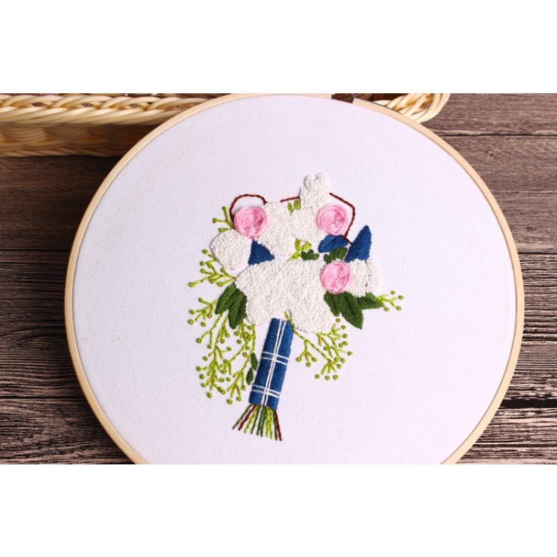 1Pc European Style Floral Aesthetic DIY Embroidery Needle and Thread Bamboo Embroidery Frame English Kit for Embroidery Hobbies Beginners