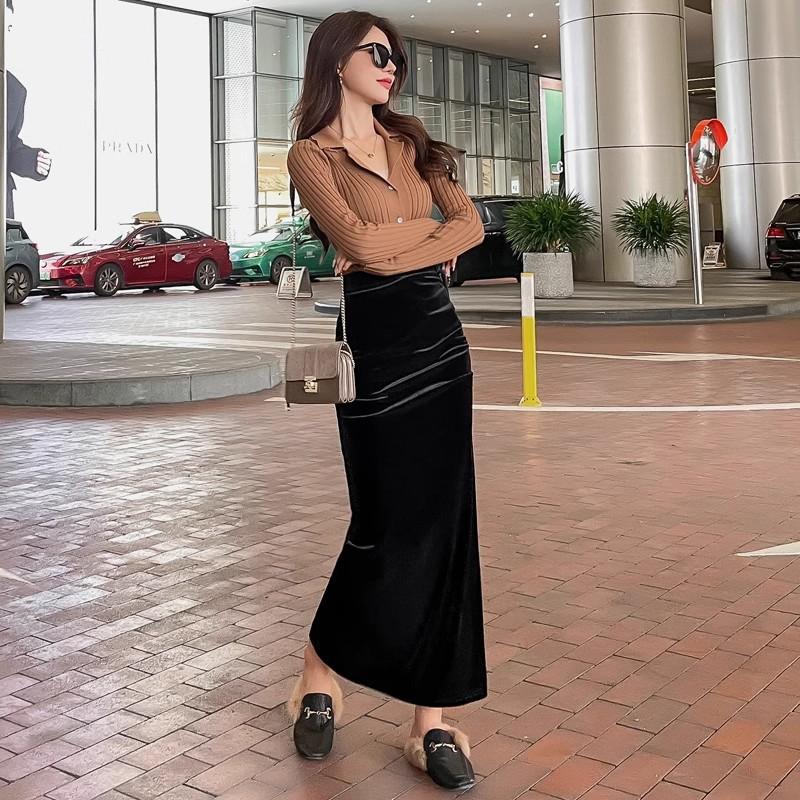 Golden velvet skirt medium and long high waist thin hip skirt children's autumn and winter new black knee skirt