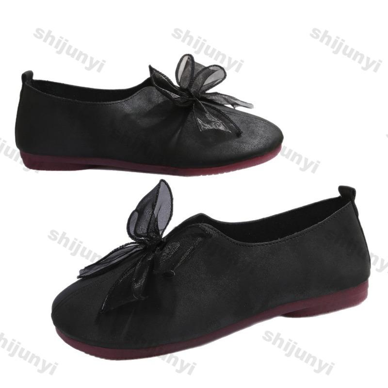2025 New Women's Round Head Retro Shoes Soft Sole Bow-knot Mary Jane Shoes Fashion Large Size Comfortable Casual Shoes