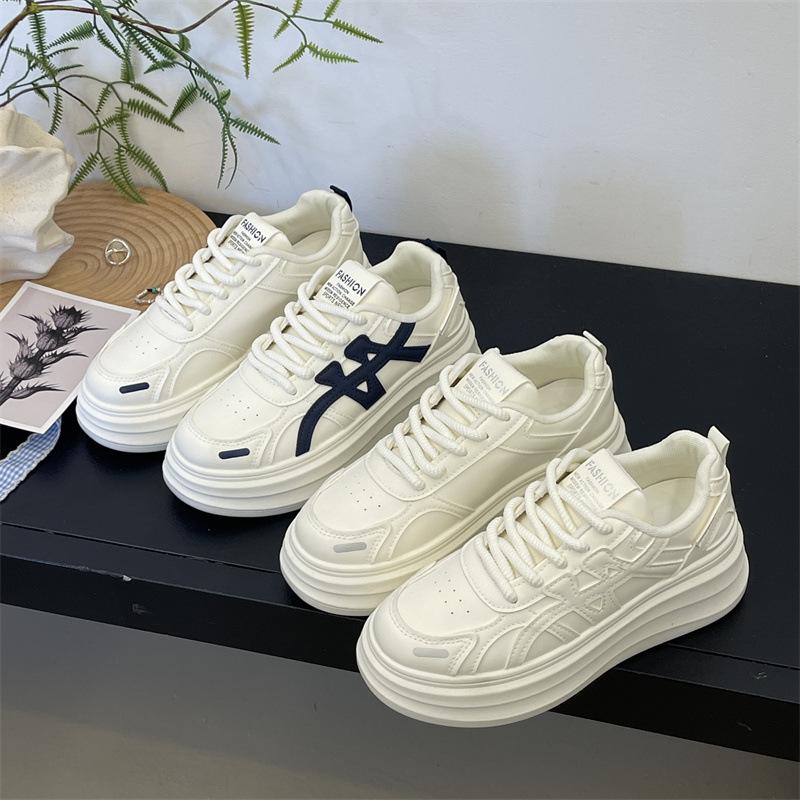 New women's board shoes autumn platform casual board shoes student versatile casual sports shoes women's single shoes