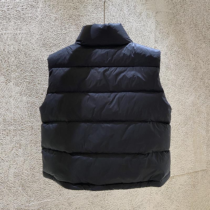 Autumn and winter new white duck down down vest women's short light fashion versatile vest jacket tide