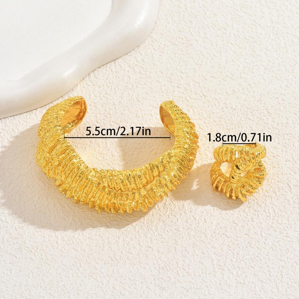 Wind Ladies Jewelry, Personalized Geometric 18k Plated Pleated Design Bracelet Versatile Open Ring Women