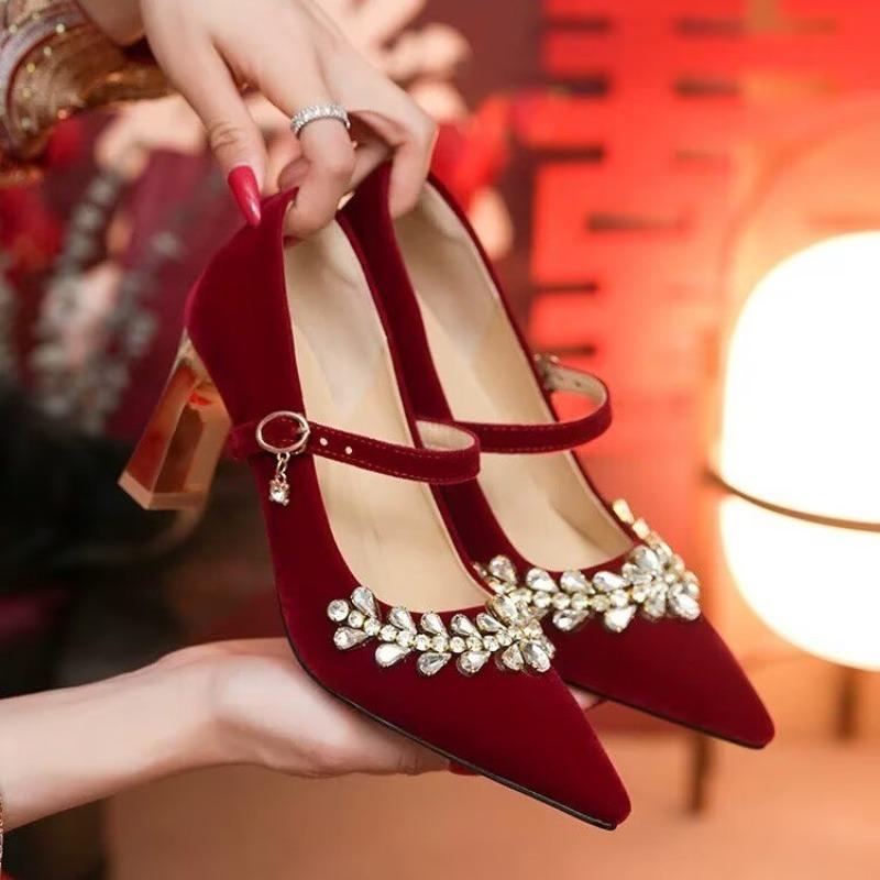 High Heels 2026 New Red Pointed Toe Lace-up Chinese Two-Wear Block Heel Wedding Shoes