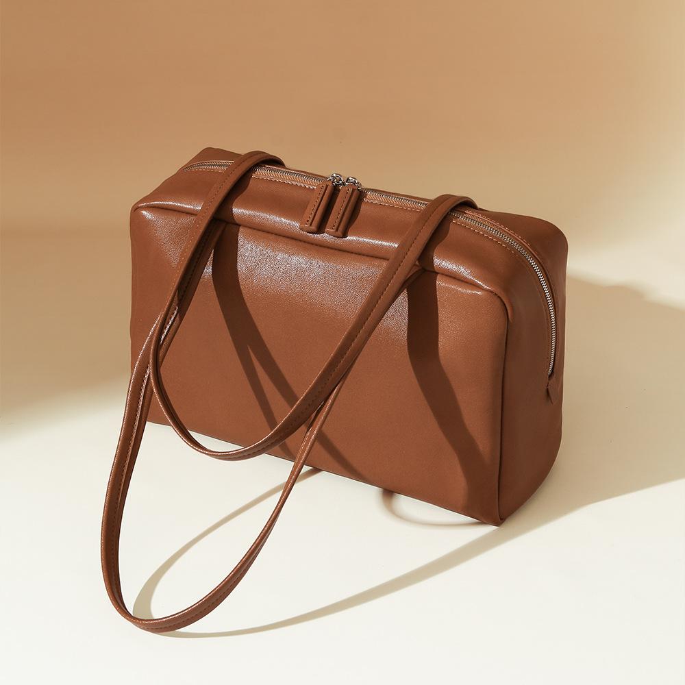 Large-capacity Underarm Bag Fashionable and Versatile Genuine Leather Single-shoulder Bag
