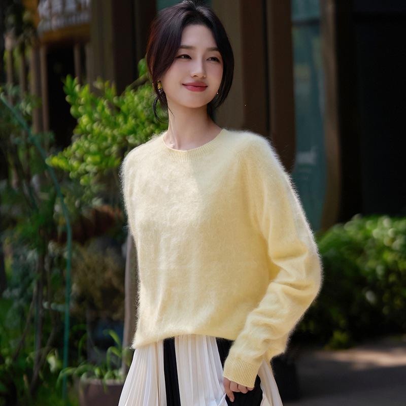 Women's Seamless Brushed Wool Cashmere Sweater - Ready-to-Wear Knitwear Base Layer
