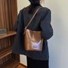 Versatile Fashion Commuter Shoulder Bag Women's New Casual Messenger Bag