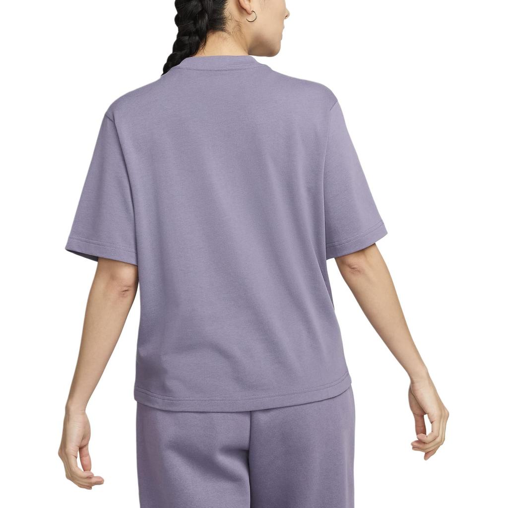 Women's T-Shirt Nike Sportswear Essentials T Shirt Women's Purple
