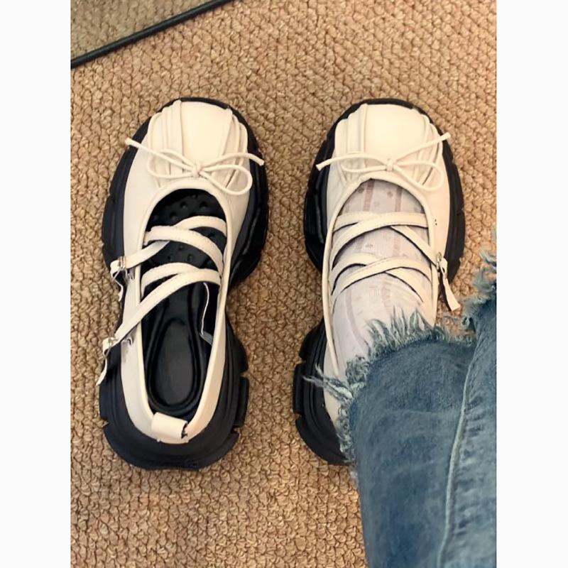 Fashion Retro Woman Shoes Shallow Mouth Clogs Platform Round Toe All-Match Female Footwear Black Flats New Creepers Dress Summer Hook &