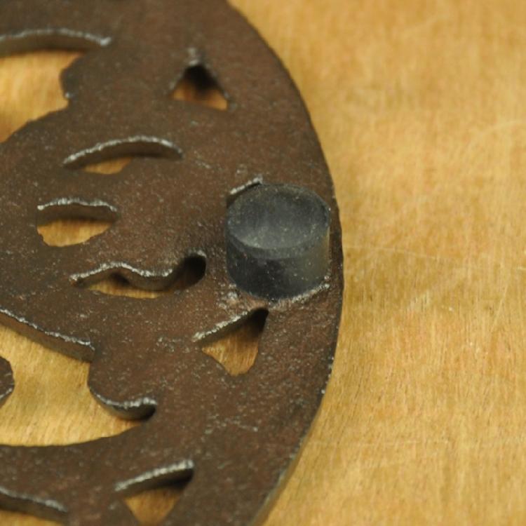 Base Antideslizante de Hierro Forjado para Estufa Previene Daños Faciales por Utensilios Calientes Perfecta Para Mesas de Comedor Mesetas de Cocina Redonda de 17 cm